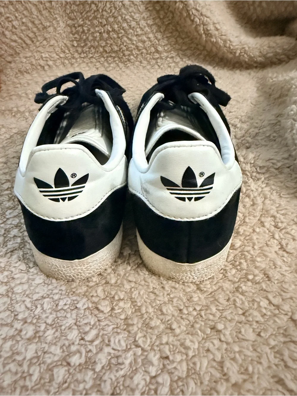 Adidas Gazelle Black Suede Women’s Size 7